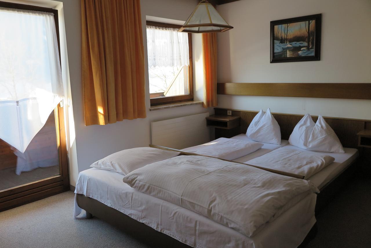 Haus Enzian Lejlighed Sankt Johann im Pongau Værelse billede